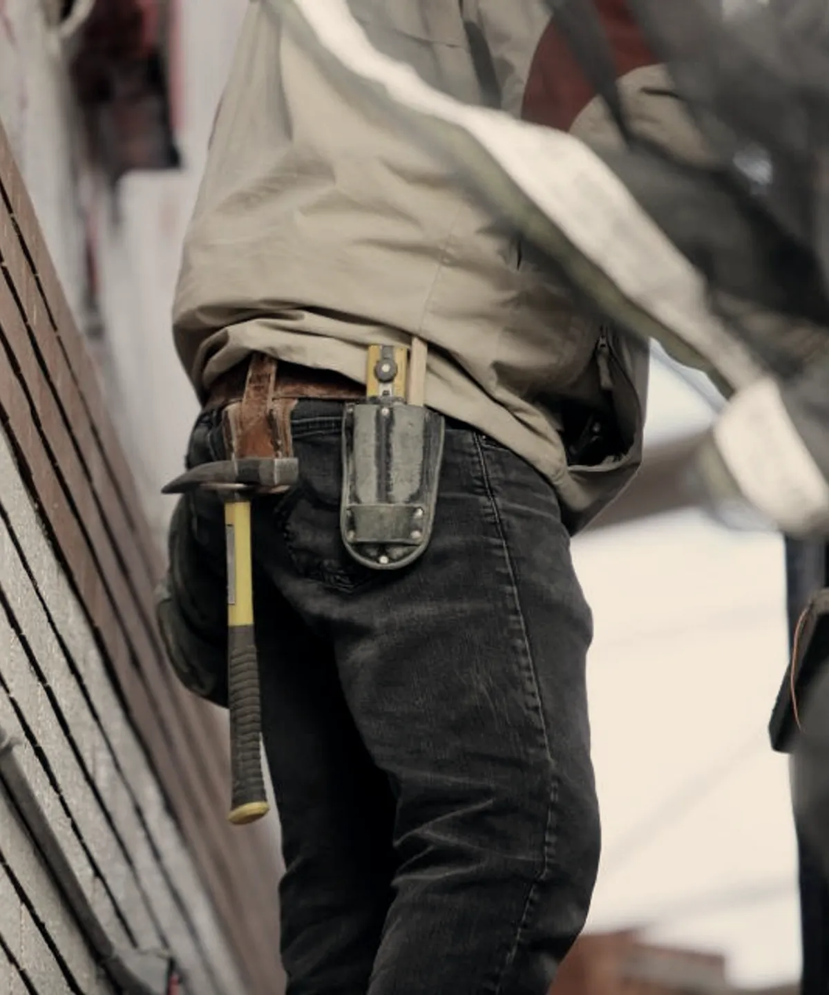 QuantumLink tradesperson on a commercial job site